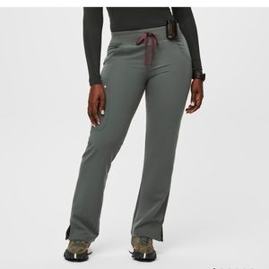 Figs Kade Bonsai Petite pants